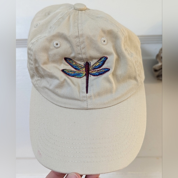 Adorable embroidered handmade dragonfly dad baseball hat NWOT - Picture 1 of 4